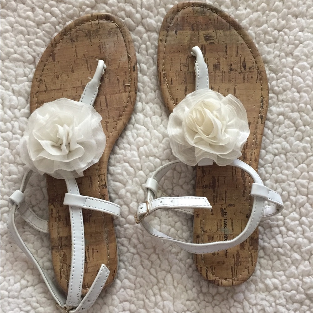 Jaclyn Smith sandals